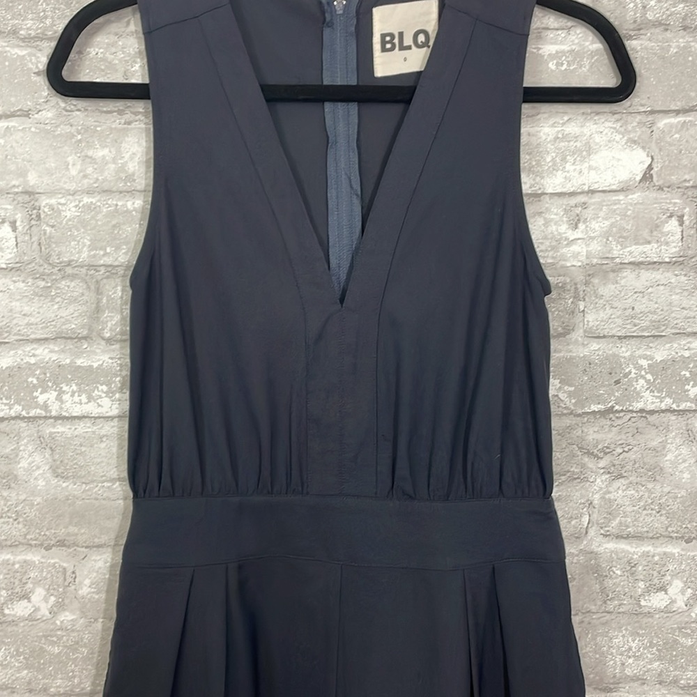 BLQ Pleated Navy Romper - Picture 3 of 11